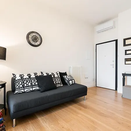Lovely Apartment With Balcony Florence Exterior photo