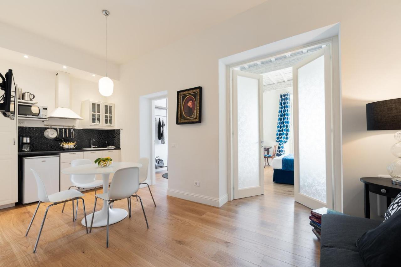 Appartement Lovely With Balcony
