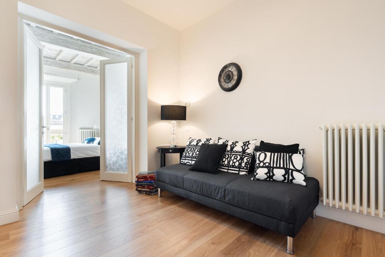 Lovely With Balcony Appartement